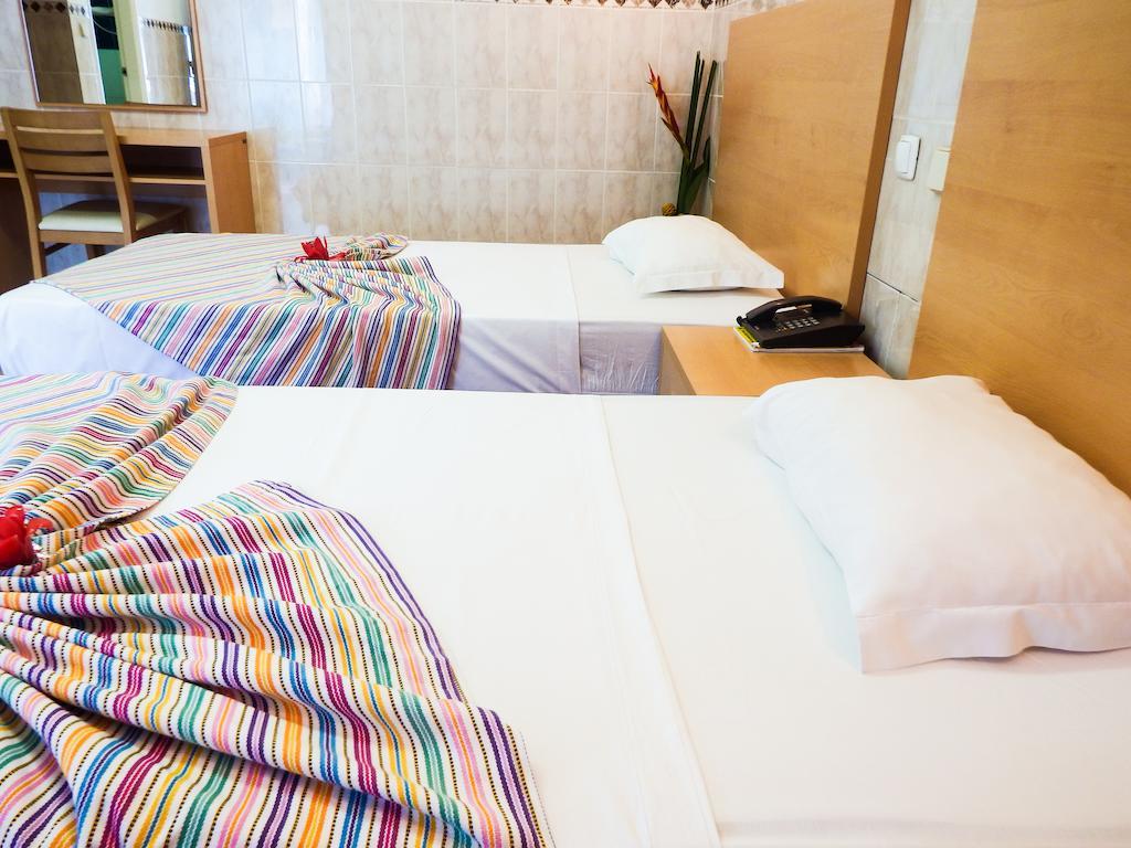 Hotel Avenida Sao Tome Oda fotoğraf
